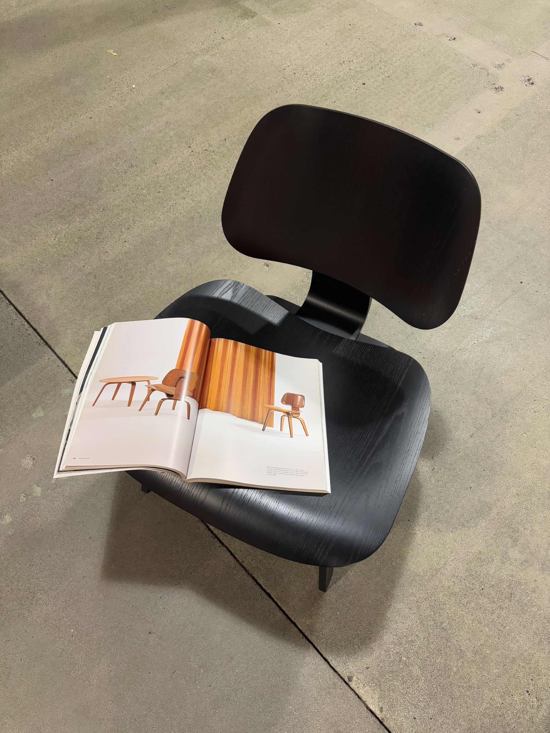 Eames Lounge Chair