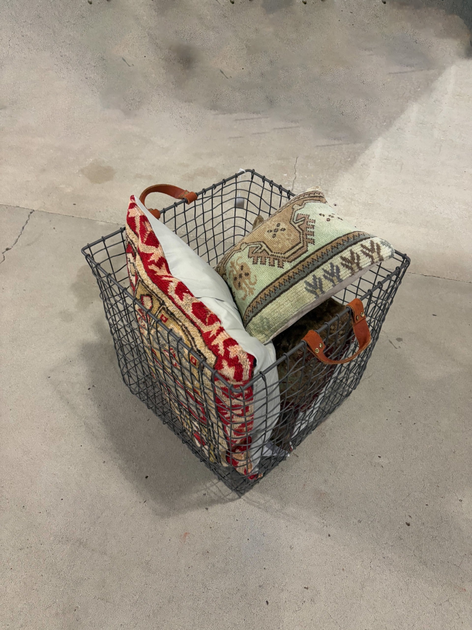 Turkish Pillows Basket